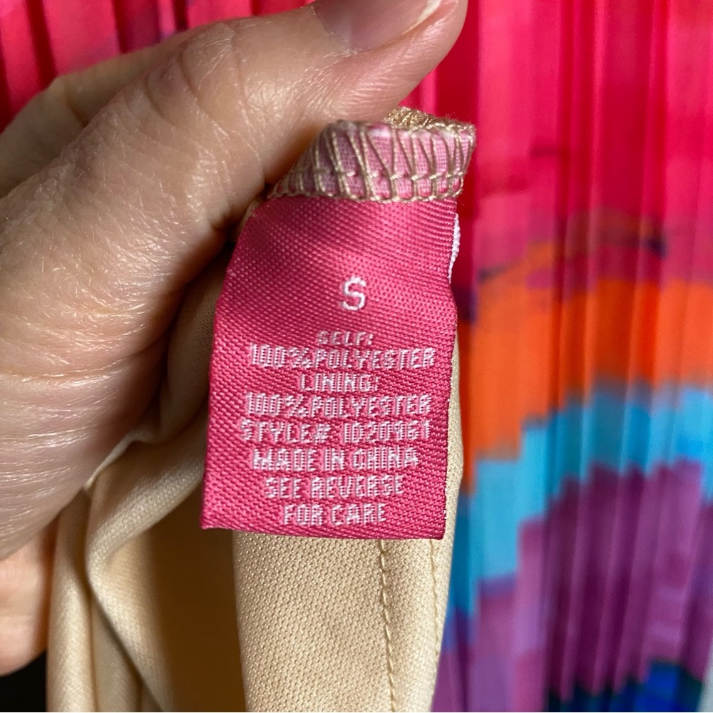 CLEARANCE Rainbow Maxi Dress Pleated Sleeveless Flying Tomato SIZE SMALL - Picture 7 of 12